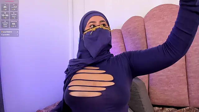 Snapshot of halabi_saha chatting on 24, 10, 2025 halabi saha online show from 24, 10, 2025