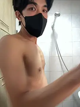 Snapshot of SongJinWoo007 chatting on 8, 10, 2025 SongJinWoo007 online show from 8, 10, 2025