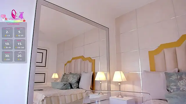 MaddieParker online show from 25, 9, 2025