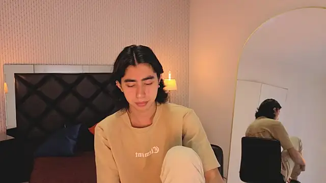 ryo light online show from 5, 10, 2025