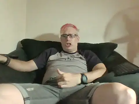 Snapshot of nerdy6 chatting on 8, 10, 2025 nerdy6 online show from 8, 10, 2025