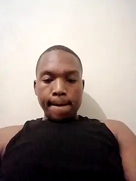 Snapshot of KingCruze chatting on 18, 10, 2025 KingCruze online show from 18, 10, 2025