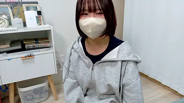 Snapshot of chii_chan_o0 chatting on 5, 12, 2025 chii chan o0 online show from 5, 12, 2025