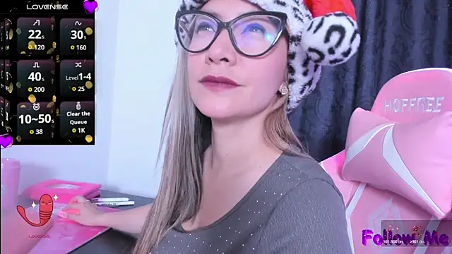 TilaTequila 15 online show from 15, 12, 2025