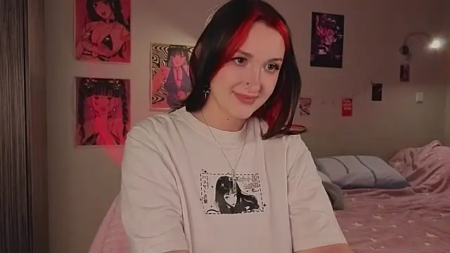 Snapshot of CrystalBlaze_ chatting on 3, 10, 2025 CrystalBlaze online show from 3, 10, 2025