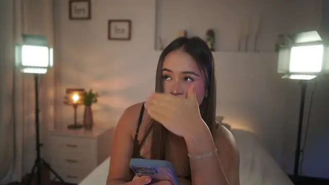 ximena cortez 03 online show from 9, 4, 2026