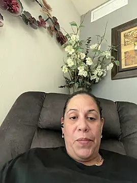 PrettyKittyMia online show from 25, 4, 2026