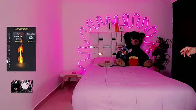 Snapshot of Abbygilx chatting on 2, 11, 2025 Abbygilx online show from 2, 11, 2025