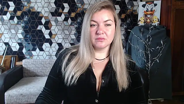 NikaSkylink online show from 10, 4, 2026