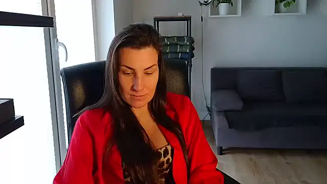 DonnaAmore online show from 6, 10, 2025