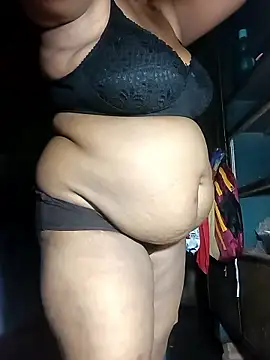 Nude-Priya2 online show from 15, 4, 2026