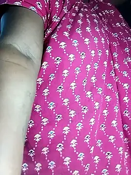 Snapshot of Nude-Priya2 chatting on 4, 6, 2026 Nude-Priya2 online show from 4, 6, 2026