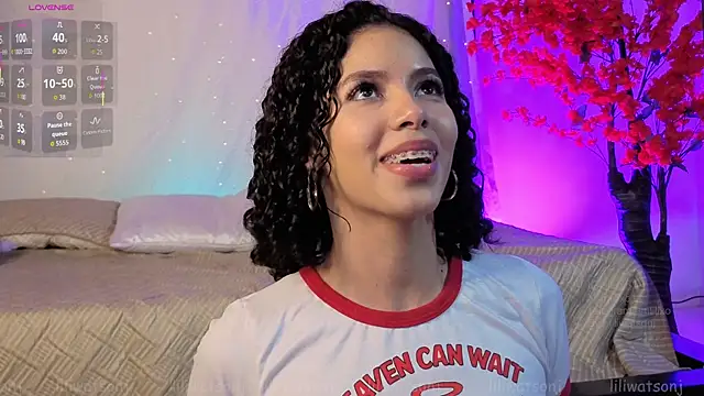 Snapshot of lilijwatson chatting on 21, 11, 2025 lilijwatson online show from 21, 11, 2025