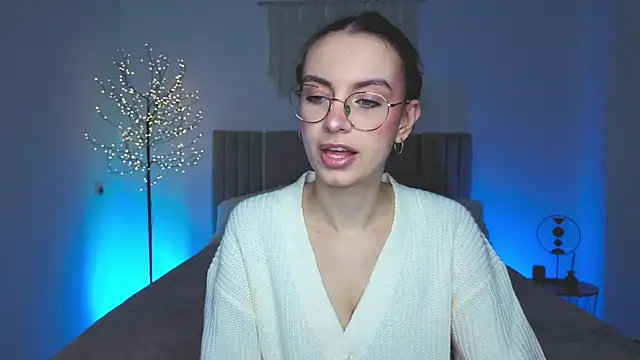 Real cutie1 online show from 24, 3, 2026