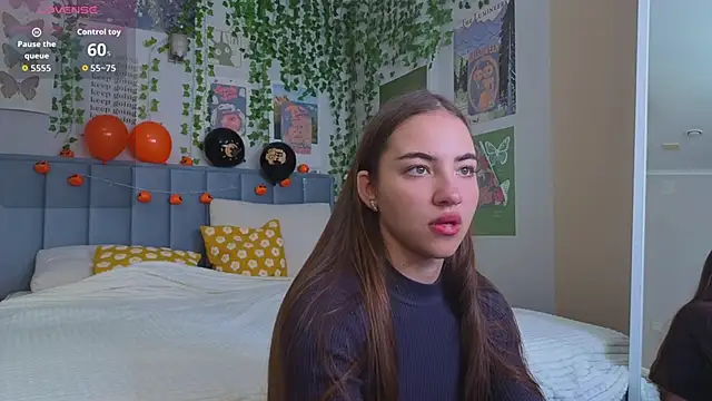 Ashley Pierce online show from 2, 11, 2025