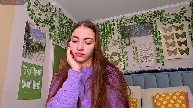 Ashley Pierce online show from 7, 1, 2026