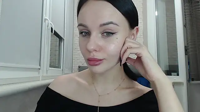 Snapshot of Blair_Yates chatting on 10, 11, 2025 Blair Yates online show from 10, 11, 2025