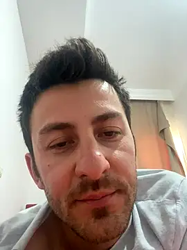 emredenizz07 online show from 8, 10, 2025