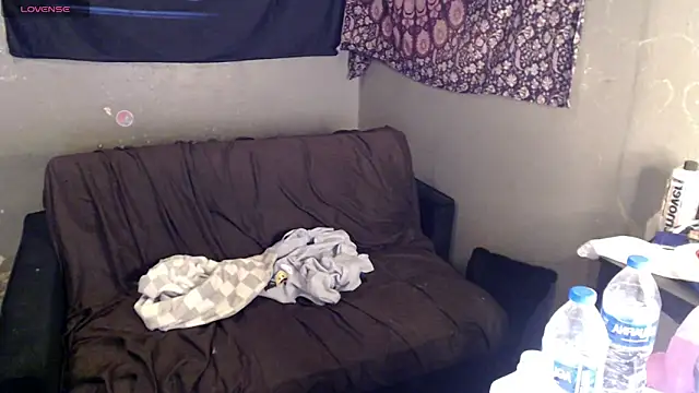 London Ray online show from 15, 3, 2026