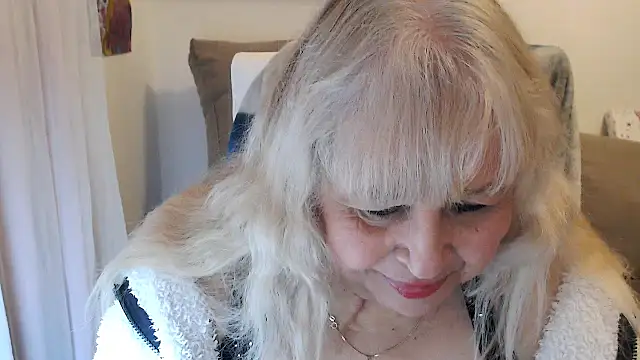 SusiLifeXXX online show from 8, 11, 2025