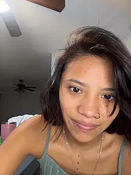 Nia Desire online show from 11, 6, 2026