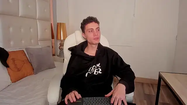 dark sun302 online show from 10, 9, 2025