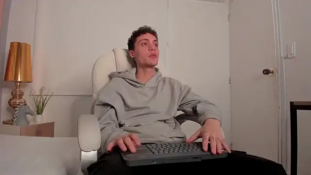 dark sun302 online show from 24, 9, 2025