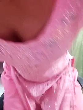 Snapshot of Reeta-rani chatting on 17, 11, 2025 Reeta-rani online show from 17, 11, 2025