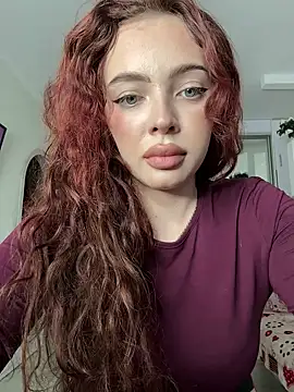 Hannah xBaby online show from 24, 10, 2025