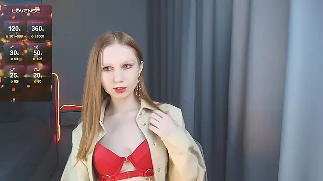 FoxyMira online show from 5, 12, 2025