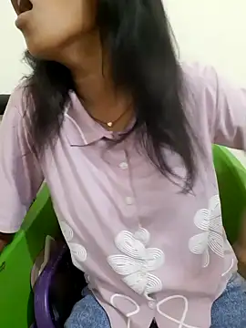 Snapshot of AnkitaDevi chatting on 14, 7, 2026 AnkitaDevi online show from 14, 7, 2026