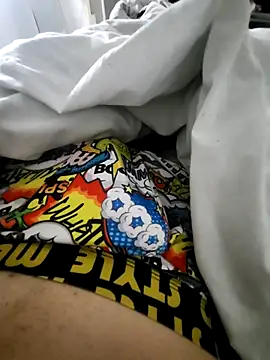 Snapshot of BobyKifff chatting on 23, 10, 2025 BobyKifff online show from 23, 10, 2025