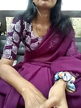 Yourhotsweetgirl online show from 11, 11, 2025