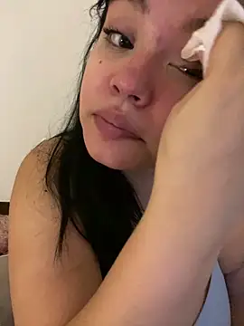 Snapshot of Emily_Taylor2 chatting on 18, 9, 2025 Emily Taylor2 online show from 18, 9, 2025