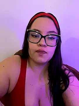 Snapshot of Emily_Taylor2 chatting on 1, 12, 2025 Emily Taylor2 online show from 1, 12, 2025