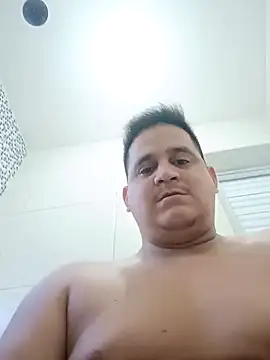 Snapshot of reguetones92 chatting on 16, 11, 2025 reguetones92 online show from 16, 11, 2025