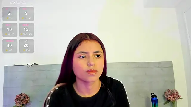 sunnyWhitee online show from 22, 5, 2026