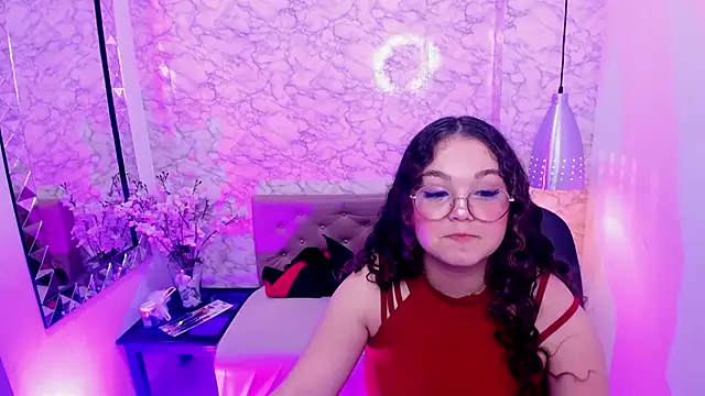 Snapshot of ShylySweet chatting on 26, 9, 2025 ShylySweet online show from 26, 9, 2025