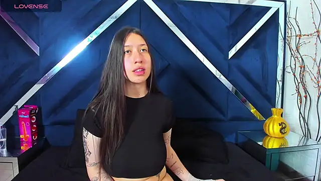 Snapshot of venusmorgan chatting on 9, 9, 2025 venusmorgan online show from 9, 9, 2025