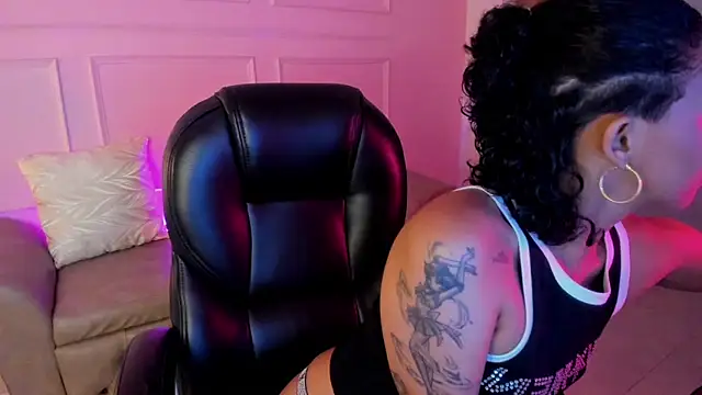 aitana kahlo online show from 12, 1, 2026