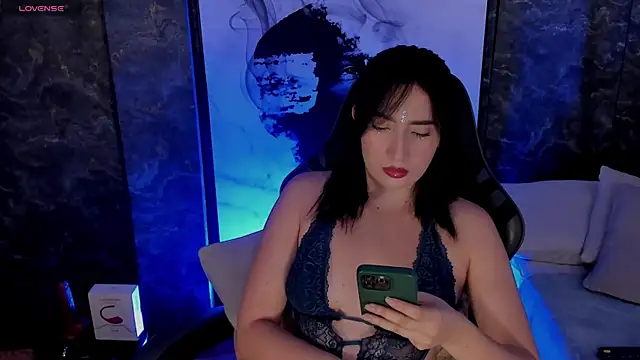 Snapshot of Skyyle_ chatting on 4, 7, 2026 Skyyle online show from 4, 7, 2026