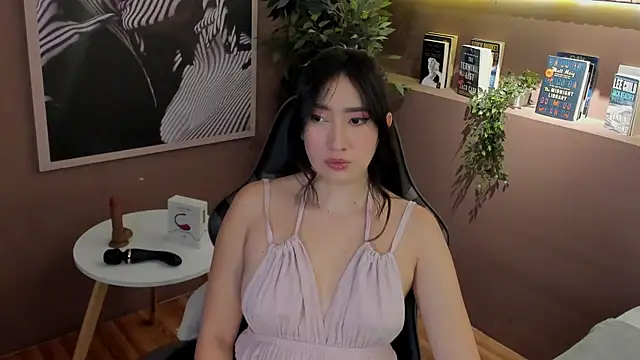 Snapshot of Skyyle_ chatting on 17, 7, 2026 Skyyle online show from 17, 7, 2026