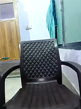 roshni agrawal0 online show from 19, 4, 2026