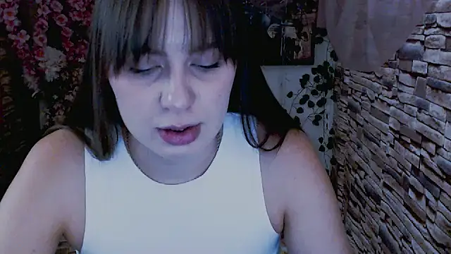 Snapshot of Amanda_Bright_ chatting on 15, 9, 2025 Amanda Bright online show from 15, 9, 2025