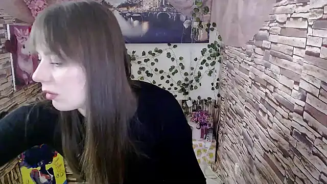 Snapshot of Amanda_Bright_ chatting on 7, 10, 2025 Amanda Bright online show from 7, 10, 2025