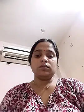Snapshot of Trisha_71 chatting on 12, 7, 2026 Trisha 71 online show from 12, 7, 2026