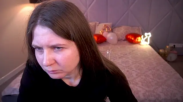 CraveeDoll online show from 7, 2, 2026