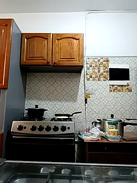 Demy Rhoades online show from 19, 3, 2026