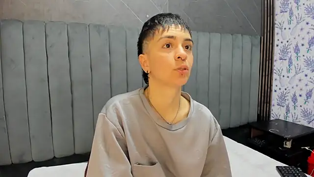  Hannah Hot online show from 3, 2, 2026