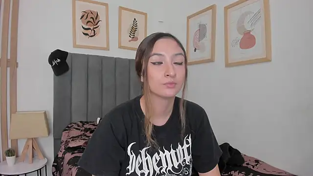 Alice Dickinssonn online show from 14, 1, 2026